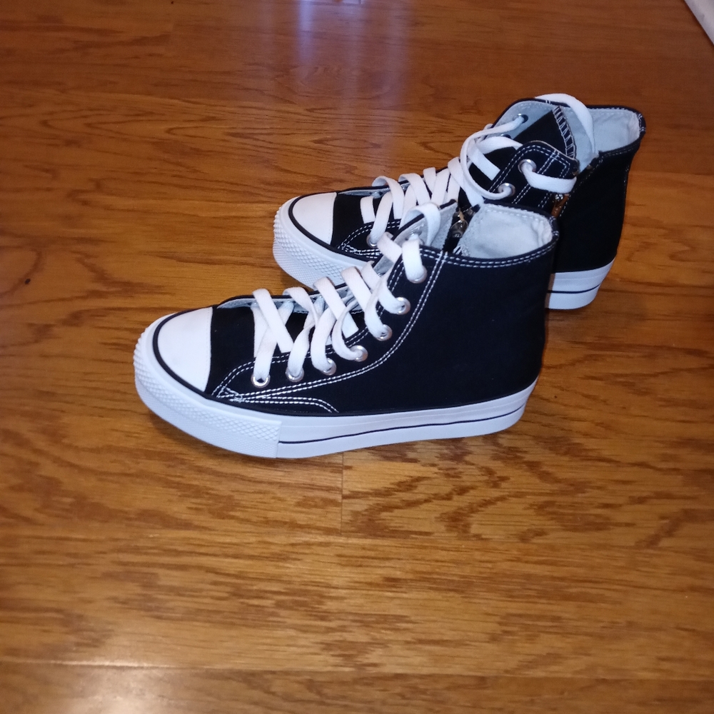 Women🆕 Platform Sneaker❤